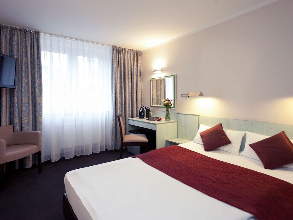 undefined Mercure Hotel Frankfurt City Messe 2