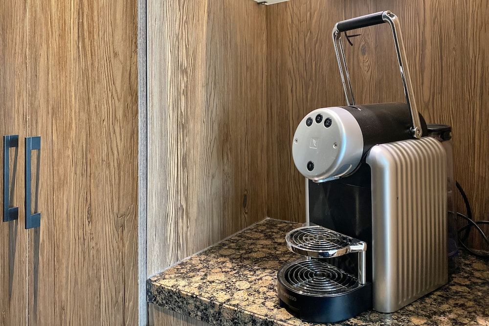 XO Hotels Blue Tower Standard Double Room, 1 Queen Bed 6