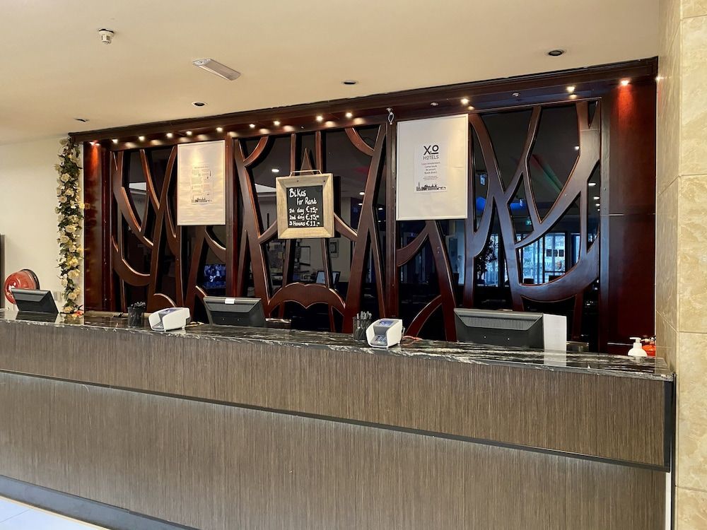 undefined XO Hotels Blue Tower 3