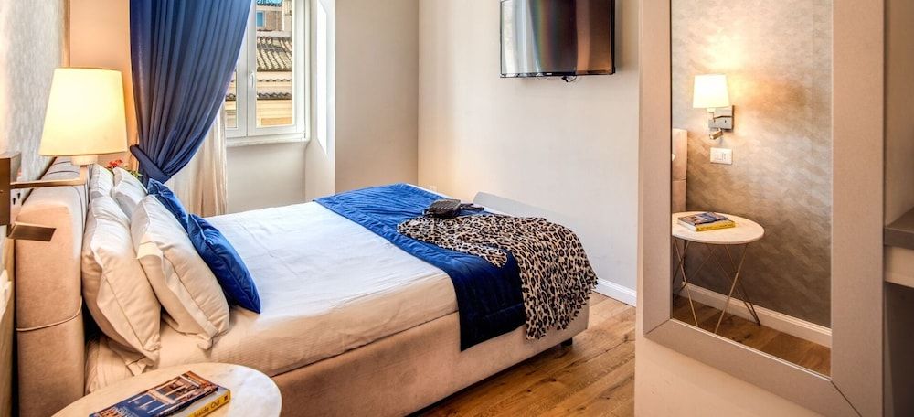 Hotel 55 Fifty five Family Room, Annex Building (Via del Corso 112) 2