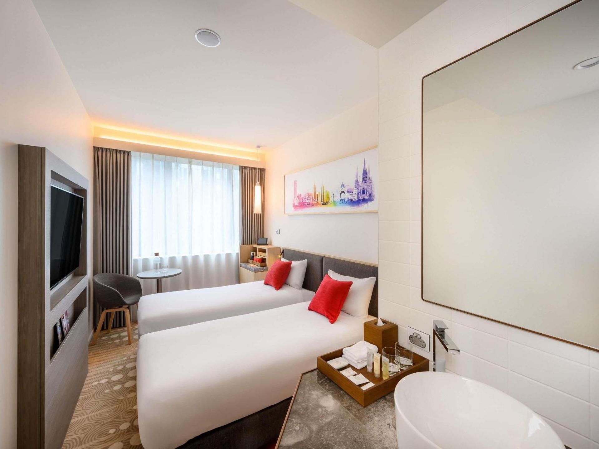 Superior Room with 2 Twin Beds