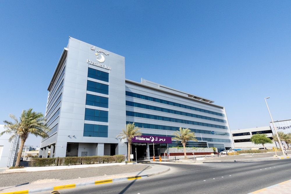 undefined Premier Inn Abu Dhabi Airport (Business Park) 4