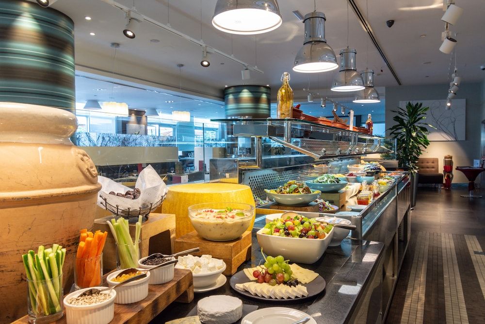 undefined Premier Inn Abu Dhabi Airport (Business Park) 10