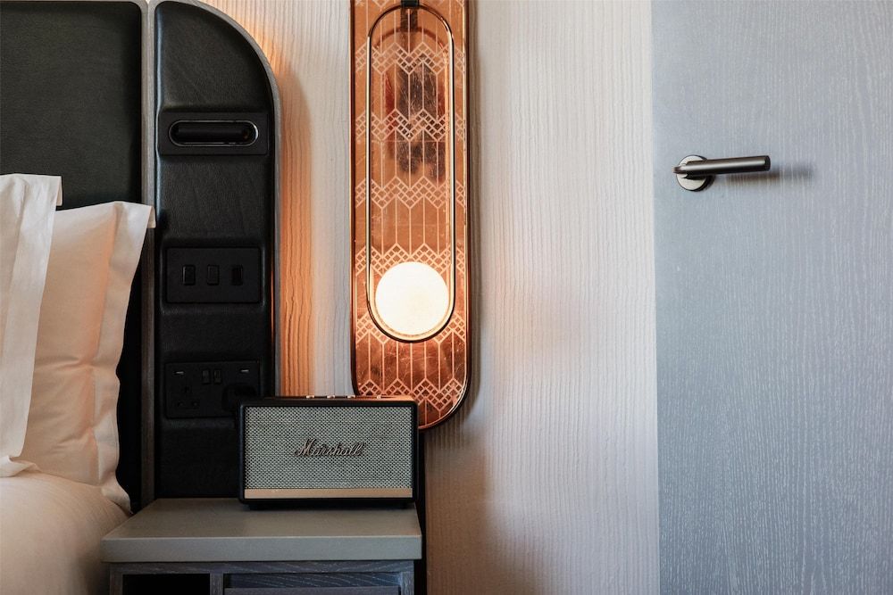 Hart Shoreditch Hotel London, Curio Collection by Hilton Room, 1 Queen Bed, Accessible 13