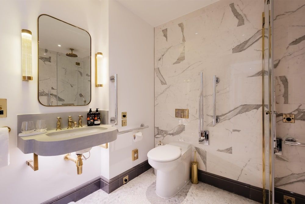 Hart Shoreditch Hotel London, Curio Collection by Hilton Room, 1 Queen Bed, Accessible 8