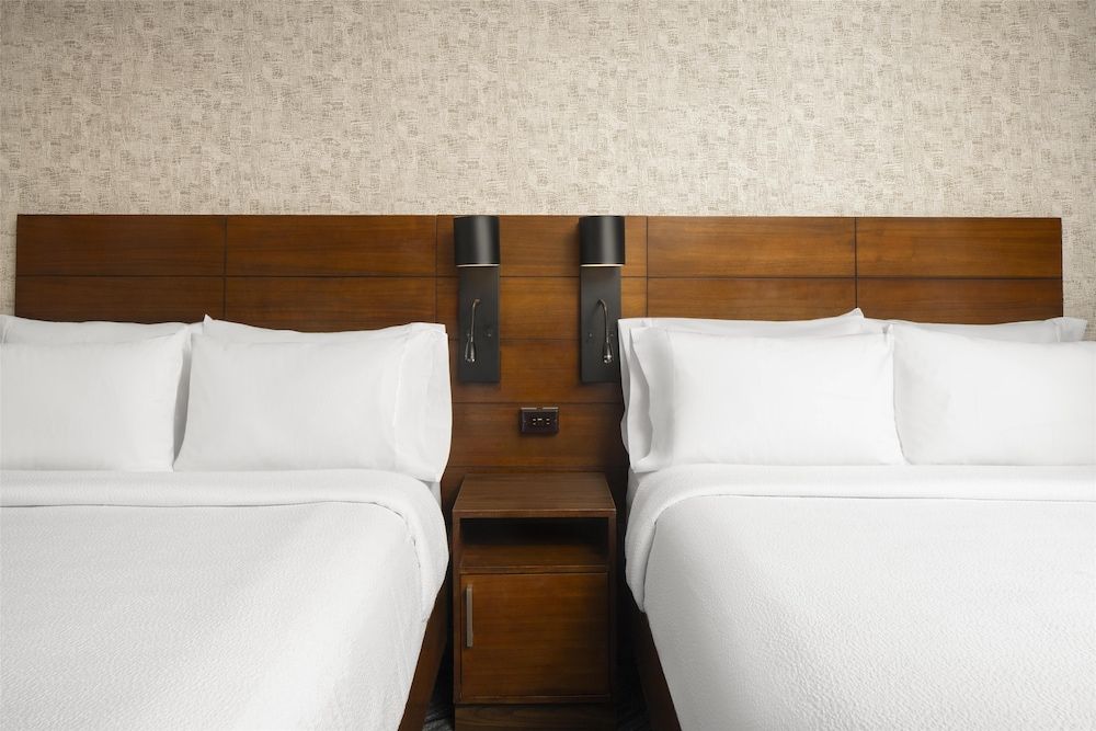 Hilton Garden Inn New York/Midtown Park Ave Room, 2 Double Beds 37