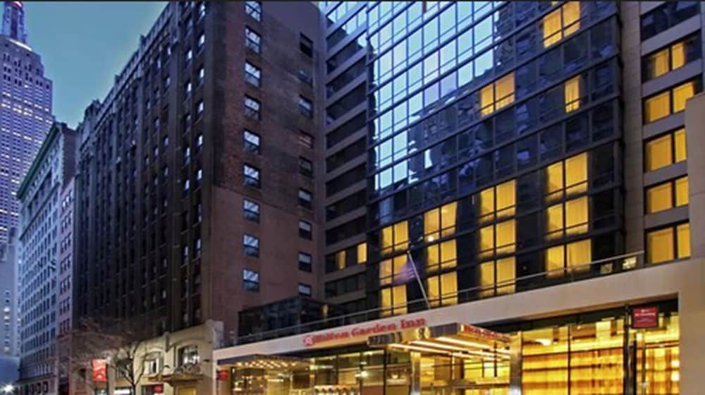 undefined Hilton Garden Inn New York/Midtown Park Ave 5
