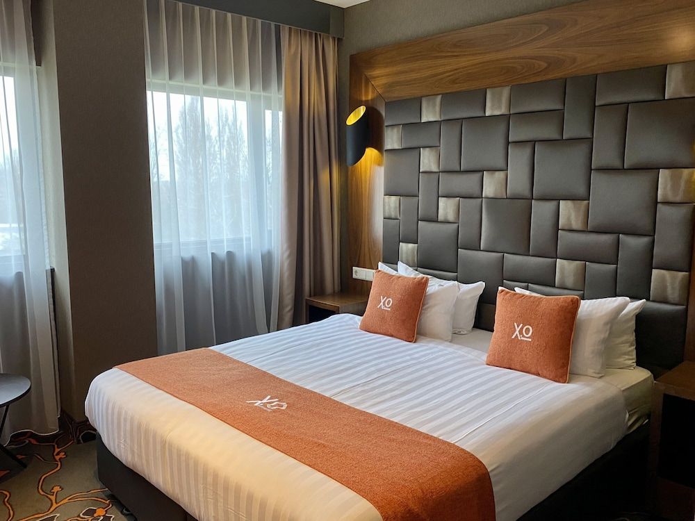 undefined Xo Hotels Park West 4