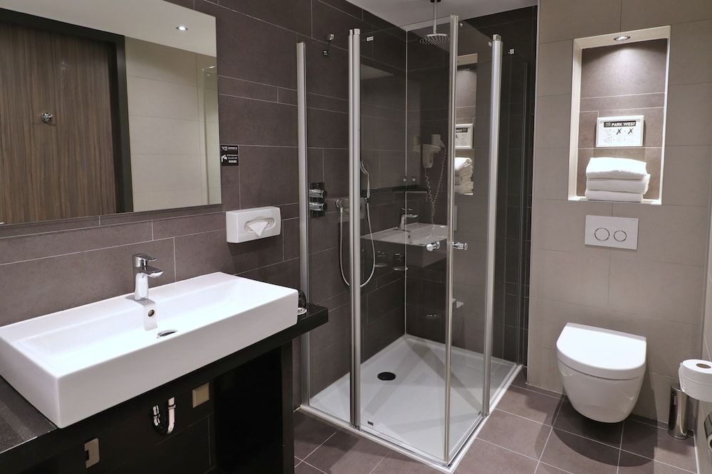 undefined Xo Hotels Park West 9