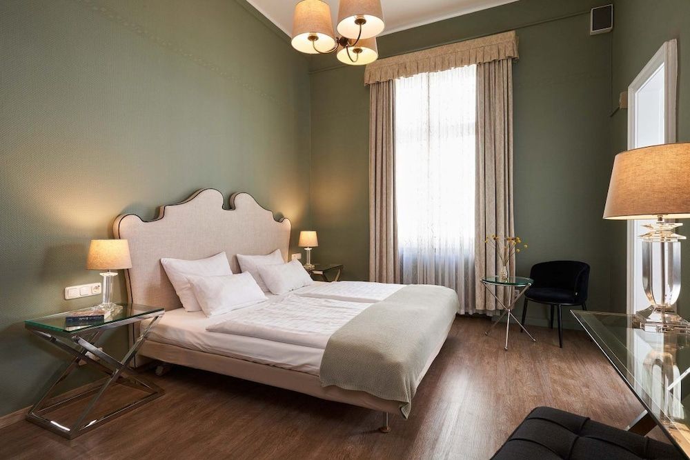 Hotel Monopol Standard Double or Twin Room 3