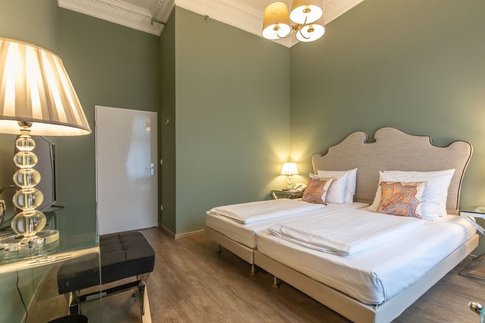 Hotel Monopol Standard Double or Twin Room 9