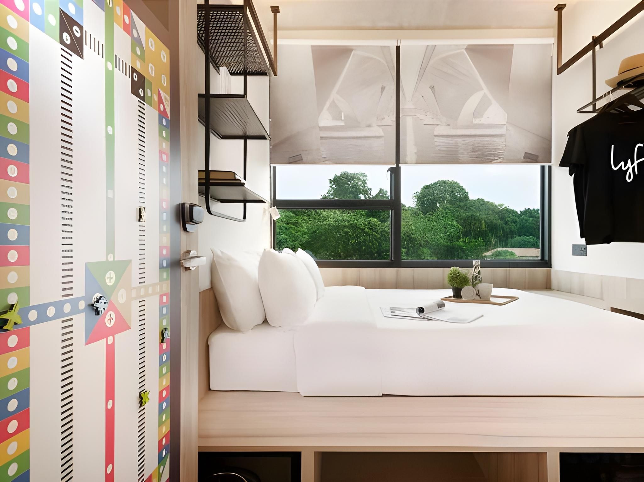 All Together (6 Bedroom Duplex)