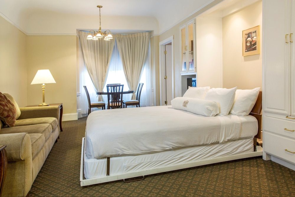 undefined Beresford Arms Hotel 4