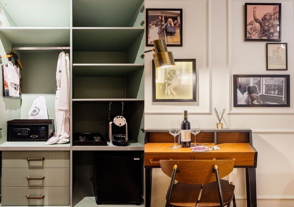 undefined Brown BoBo, a member of Brown Hotels 7