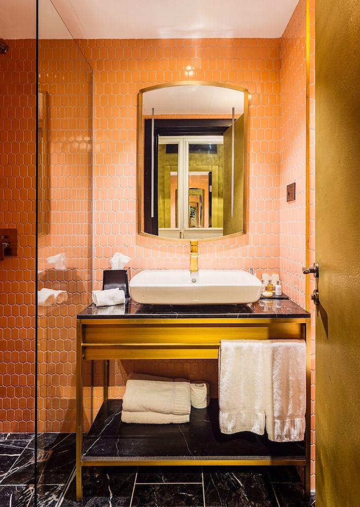 undefined Brown BoBo, a member of Brown Hotels 9