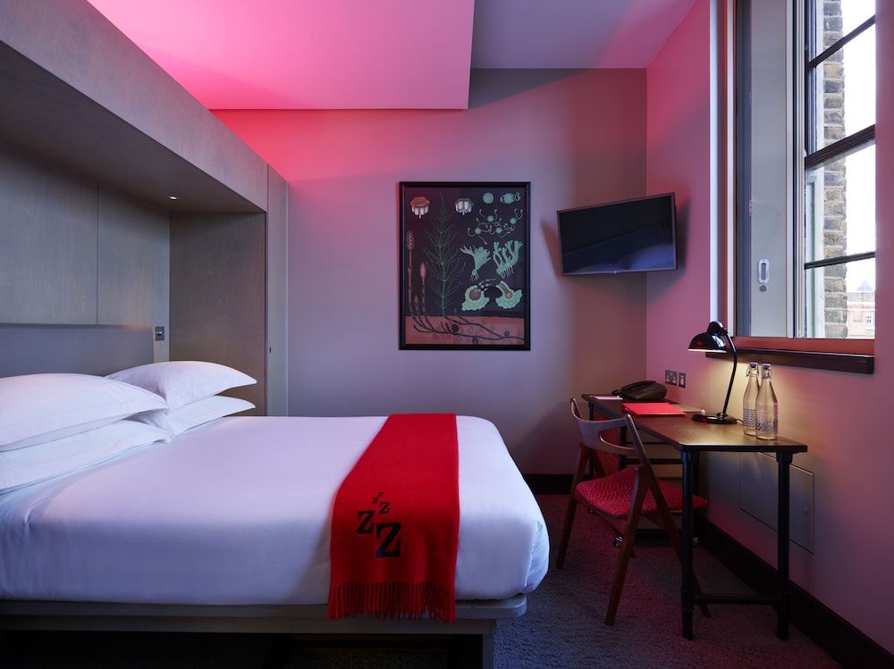 Marrable's Farringdon Hotel Club Double Room 3