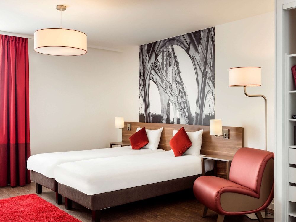 Studio, 2 Twin Beds