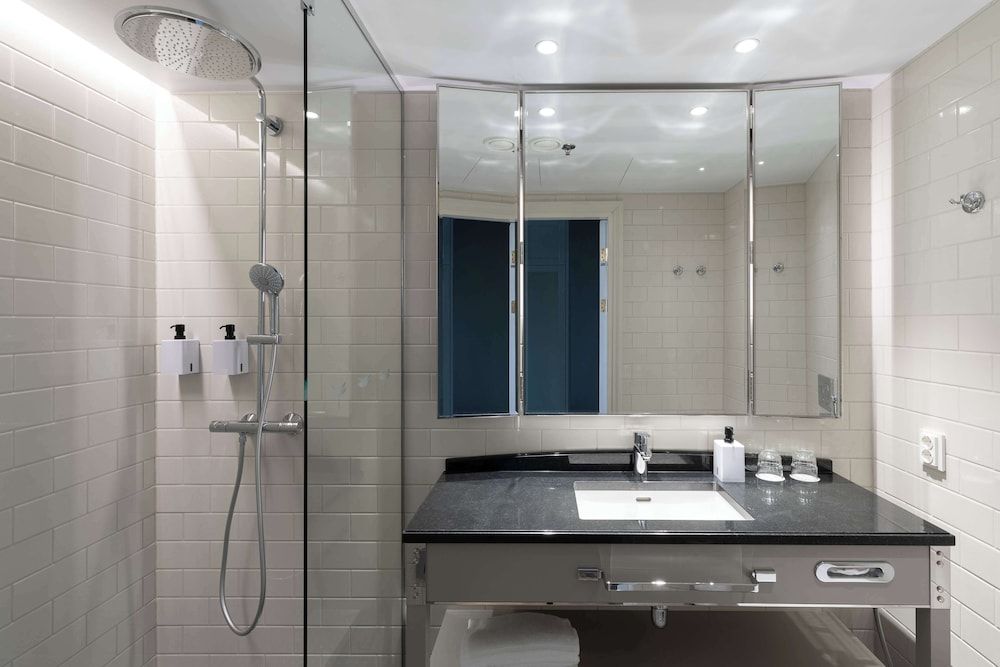 undefined Scandic Grand Central Helsinki
