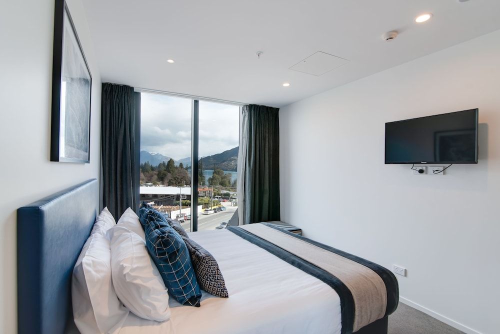Studio Apartment Lake View
