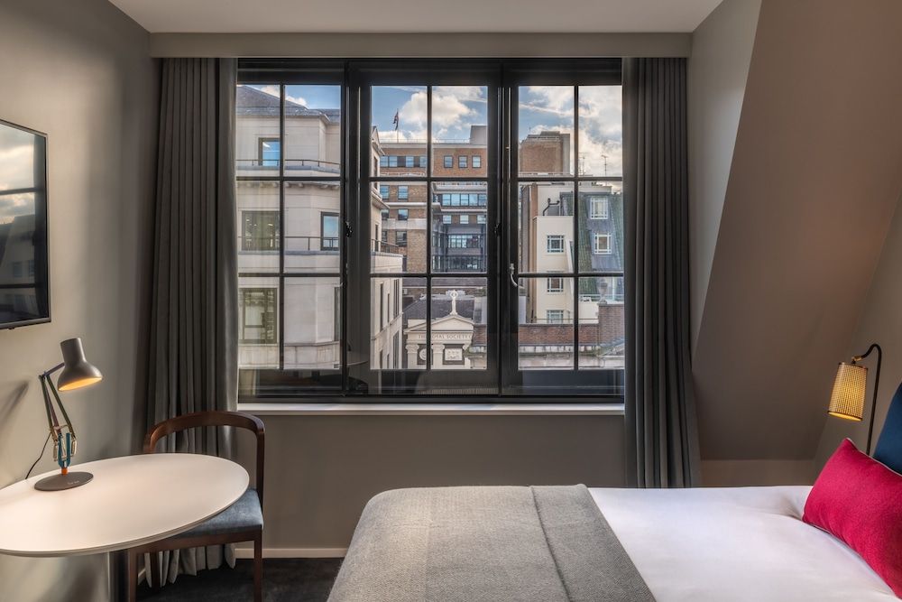 The Resident Covent Garden Double or Twin Room 10