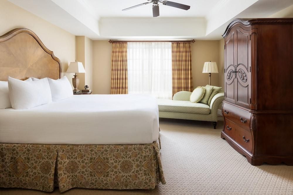 Grand Two-Bedroom Suite