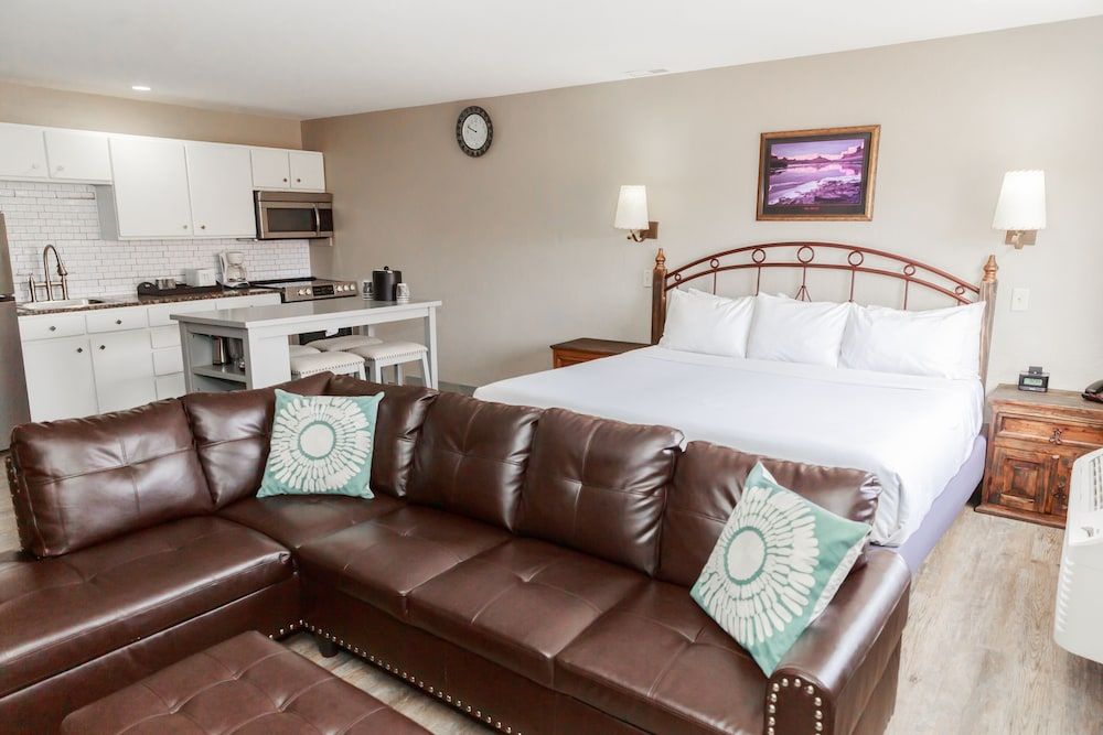 undefined Aarchway Inn 3