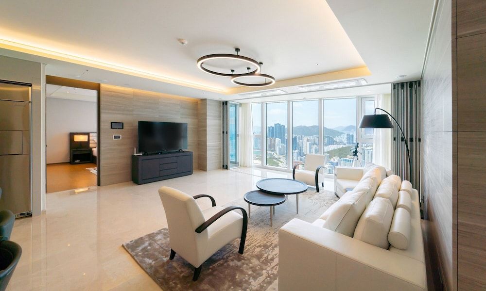 undefined NEWCZ LCT RESIDENCE