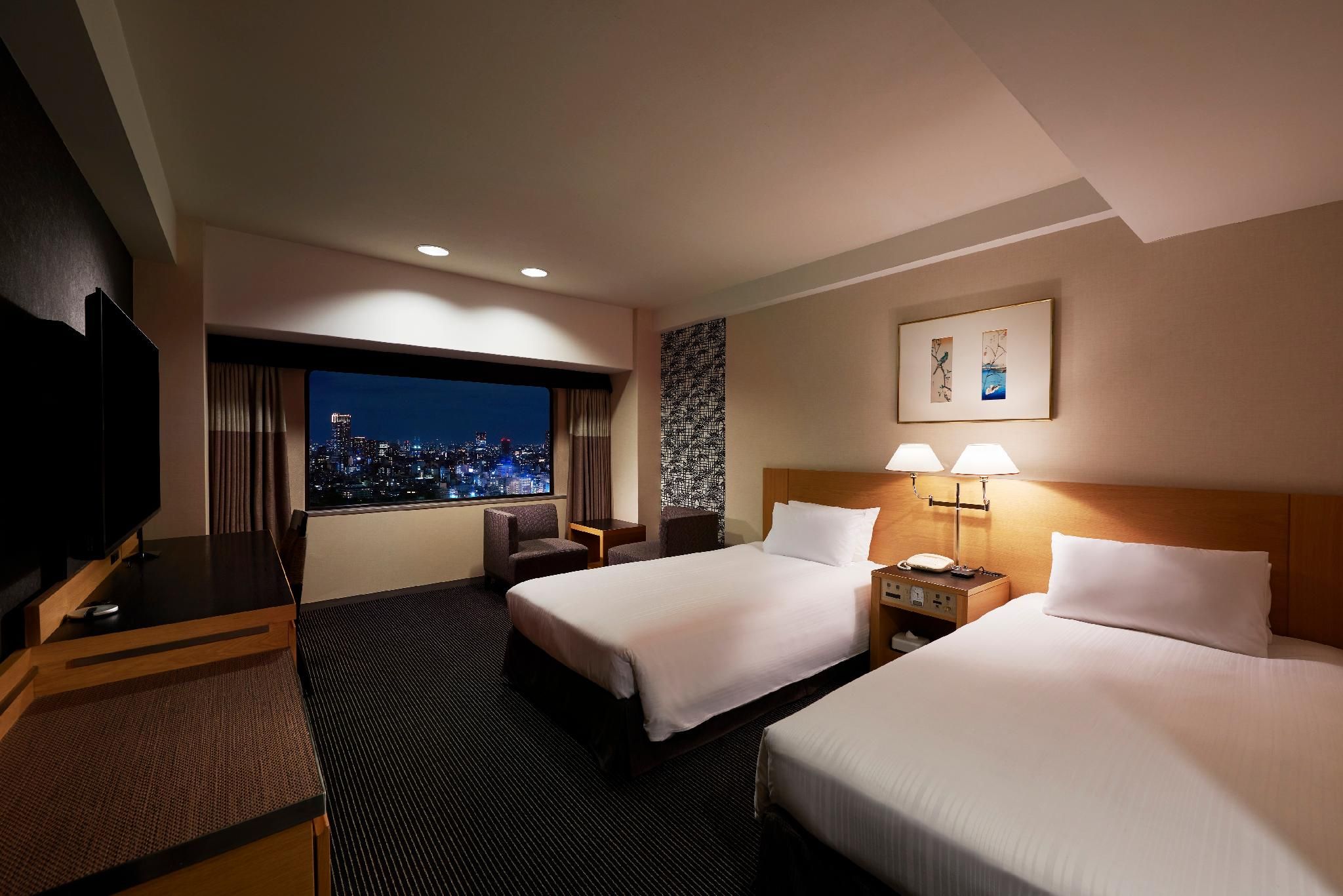 Tower Standard Room with Twin Bed and Garden View