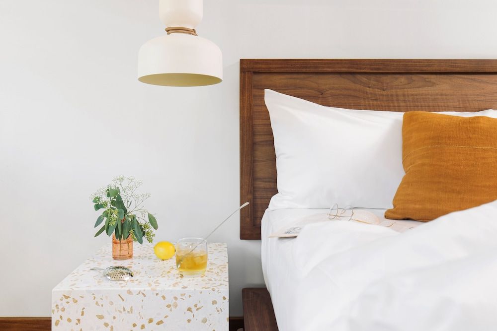 Silver Lake Pool & Inn Standard Room, 2 Queen Beds (The Queen Double) 2