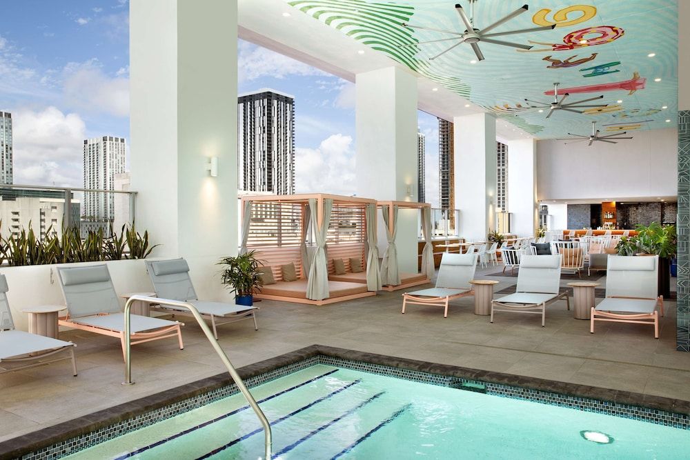 undefined Yotel Miami