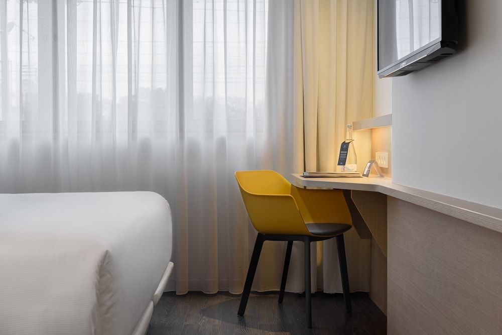 Hotel Ikonik Lisboa Double or Twin Room (Children Sharing Bed) 16