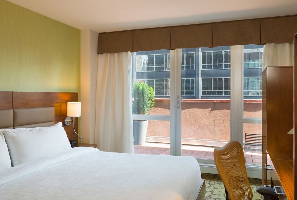 Room, 1 King Bed, Terrace, City View