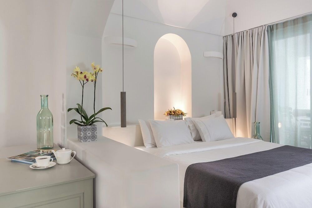 undefined Andronis Luxury Suites 8