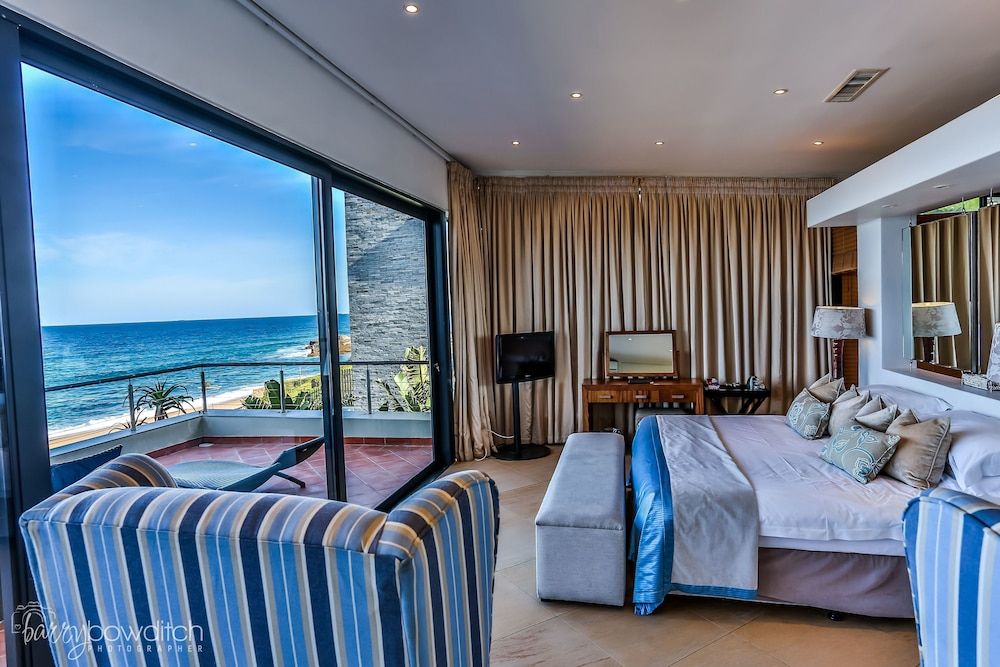 Canelands Beach Club Deluxe Room, 1 King Bed (Sea Facing) 3
