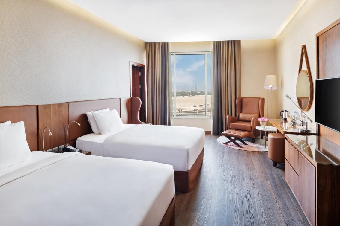 Radisson Blu Hotel, Dubai Canal View Standard Room 18