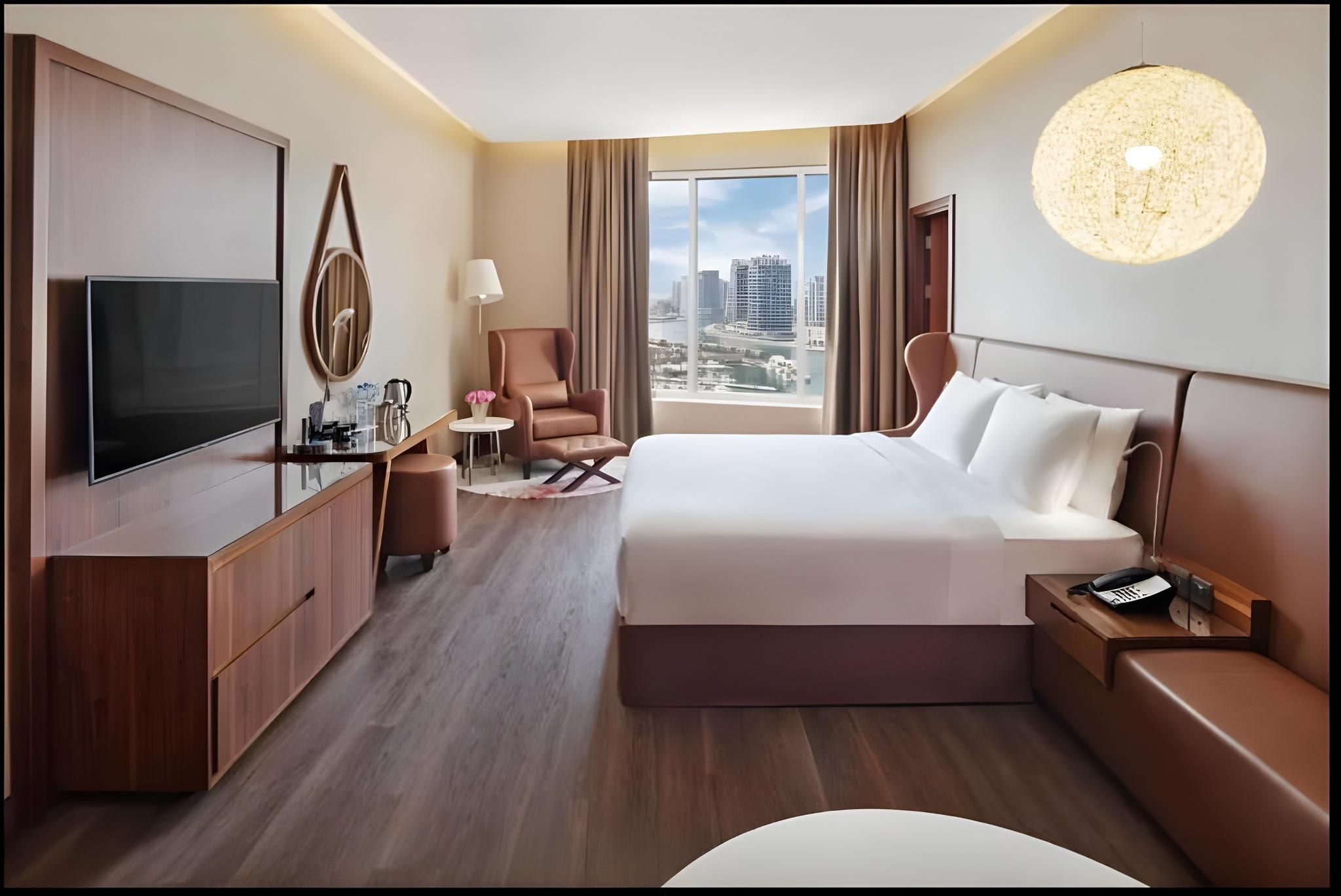 Radisson Blu Hotel, Dubai Canal View Standard Room 33