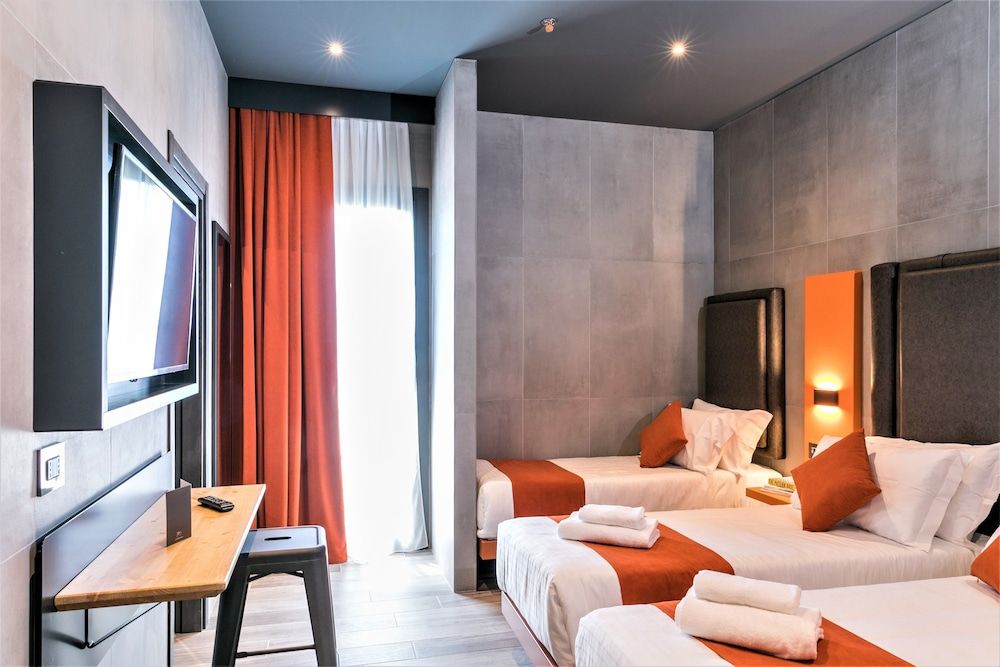 undefined J24 Hotel Milano 9