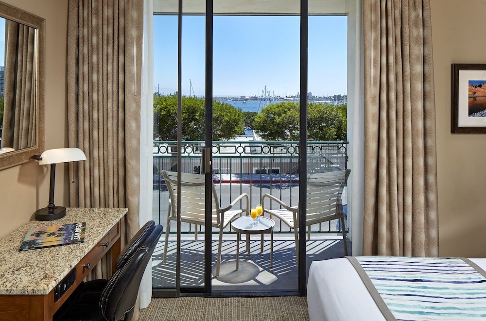 Room, 1 King Bed, Bay View