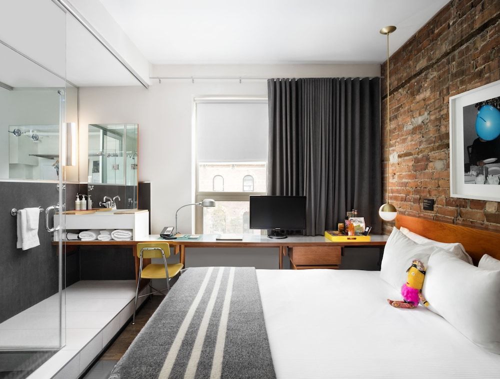 The Drake Hotel Classic Queen 2