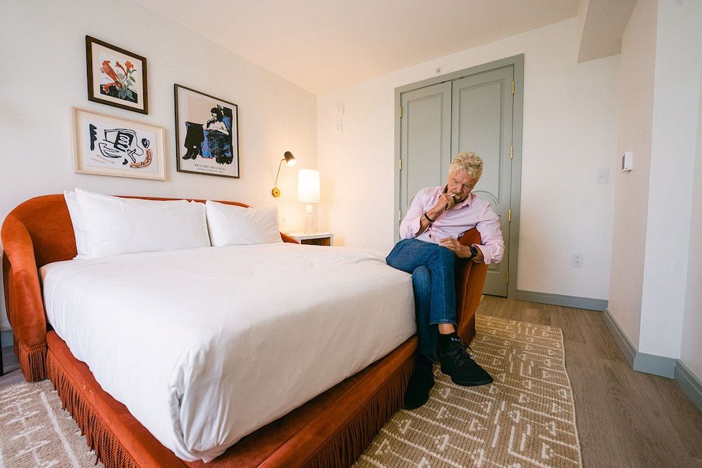 Room, 1 King Bed, City View (Rooftop Chamber)