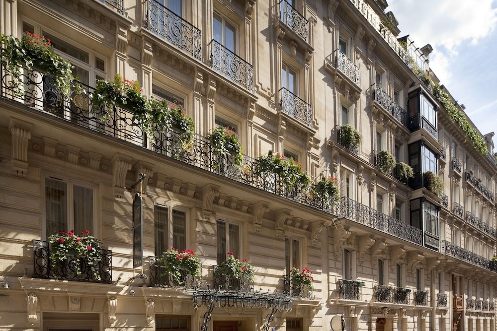 undefined Hotel Chambiges Elysées 7