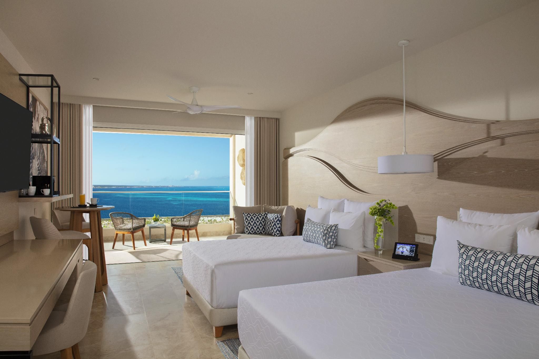 Xcelerate Live Big Ocean Front Junior Suite with Double Bed