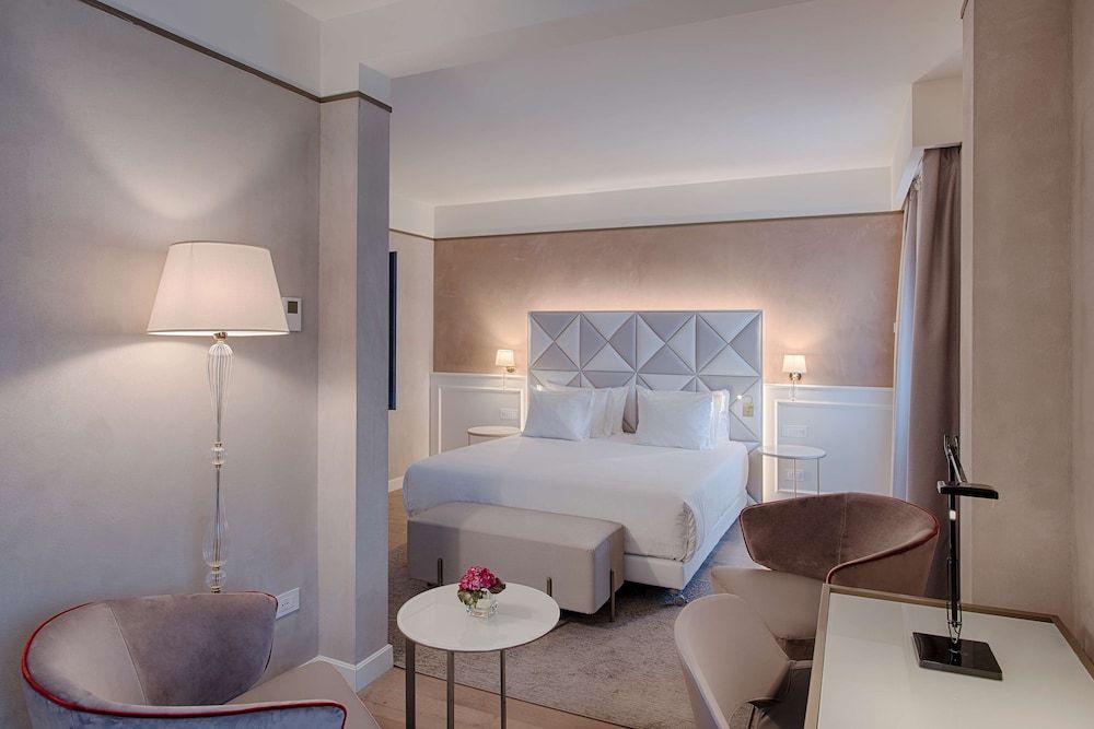 NH Collection Palazzo Verona Premium Room