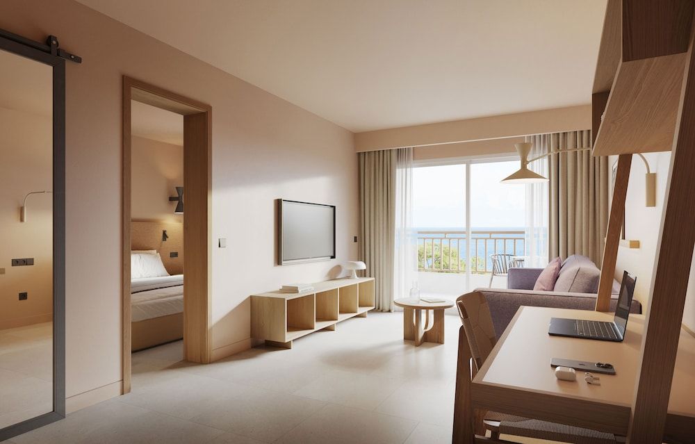 Superior Suite, 1 Bedroom, Sea View (2 adults + 1 child)