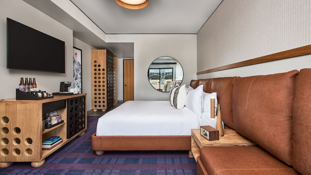 undefined The Rally Hotel at McGregor Square 10