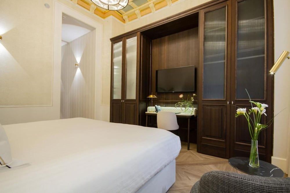 MYR Palacio Vallier Double Room 3