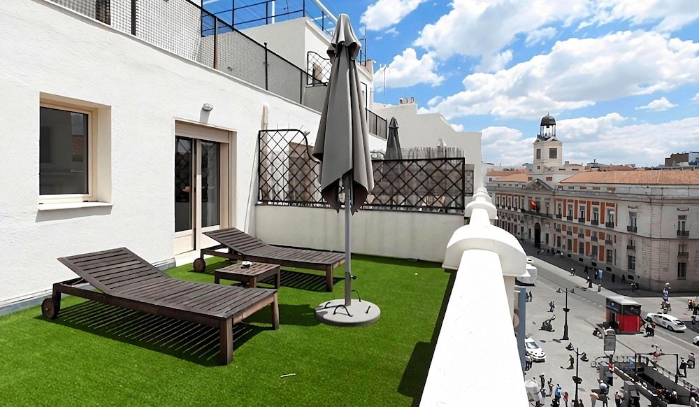 undefined Hotel Moderno Puerta del Sol