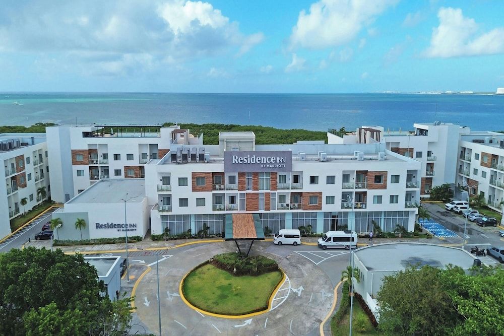 undefined Residence Inn by Marriott Cancun Hotel Zone 4