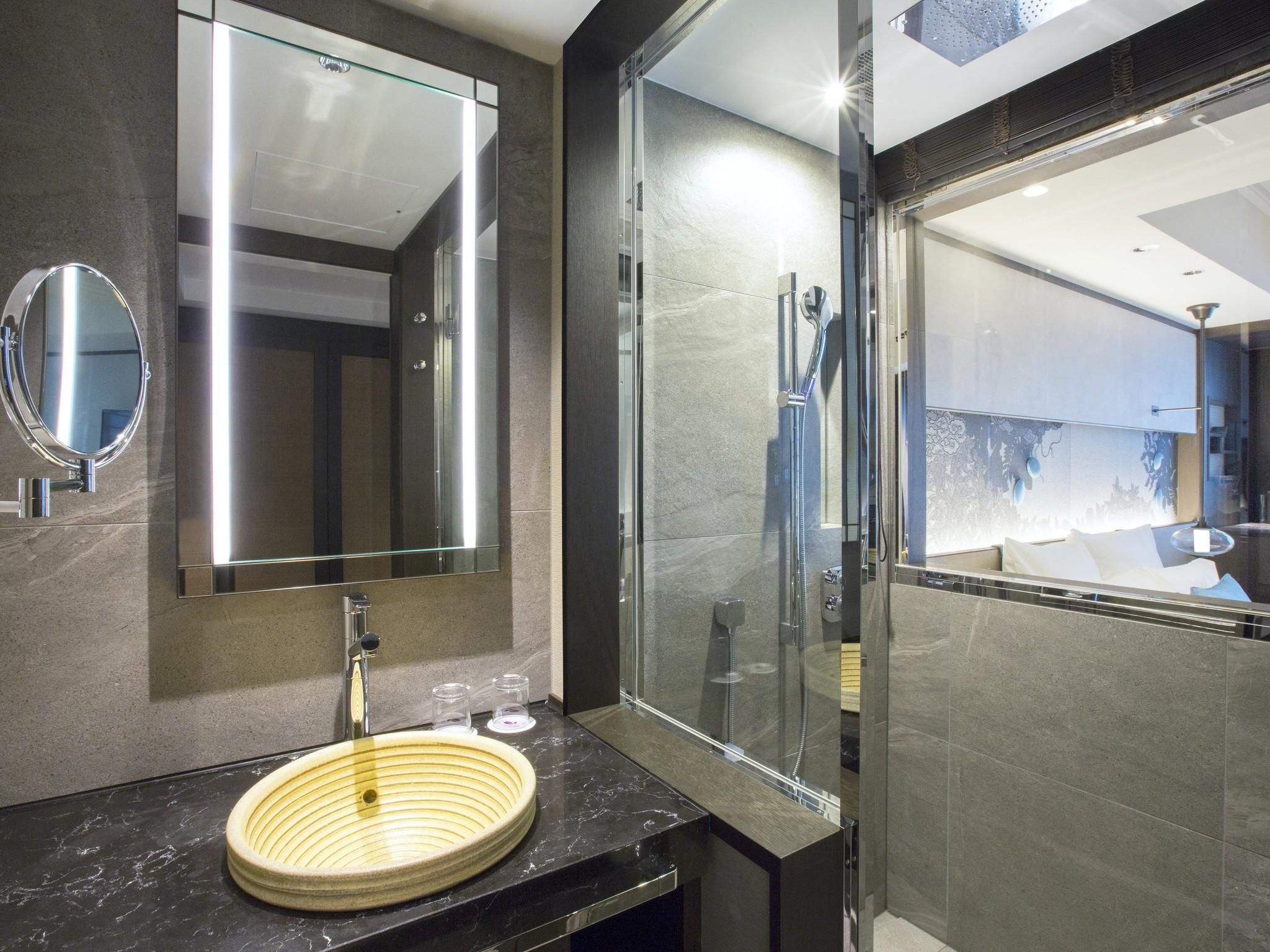 undefined Dhawa Yura Kyoto 9