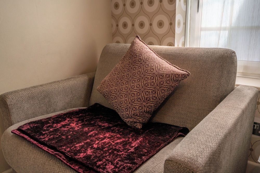 The Avon Causeway Hotel Family Room, 1 Bedroom, Ensuite 5